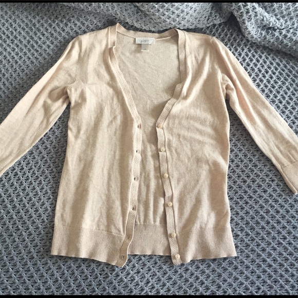 LOFT Sweaters - Cream LOFT Cardiagn